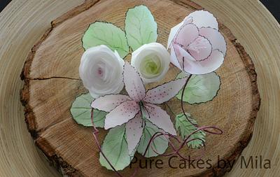 Waferpaper Flower Bouquet - Cake by Mila - Pure Cakes by Mila