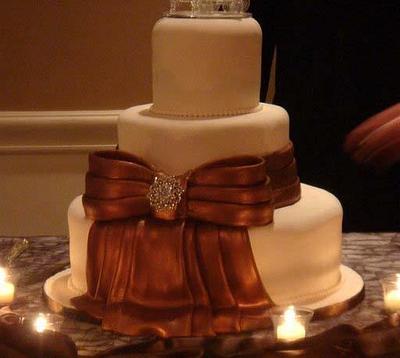 Wedding cake - Cake by Sugared Inspirations by Debbie