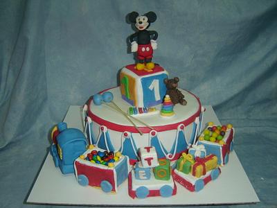 Mickey Mouse - Cake by Katarina