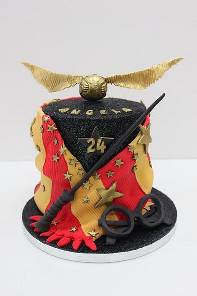 Harry Potter and  Quidditch - Cake by Artym 