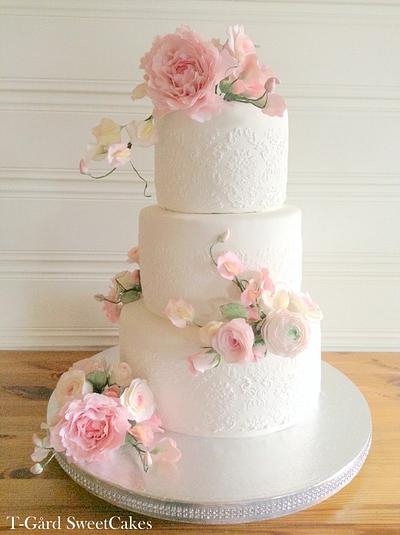 Summer Pink Weddingcake - Cake by Silvia - SweetCakes