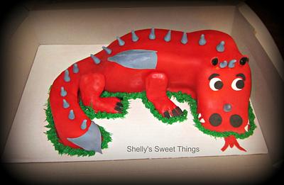 Red Dragon - Cake by Shelly's Sweet Things