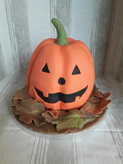 Halloween pumpkin cake - Cake by Milena