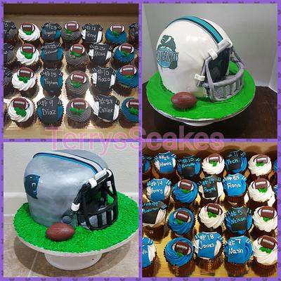 Football - Cake by TerryScakes
