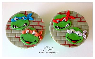 cartoons cupcakes - Cake by JCake cake designer