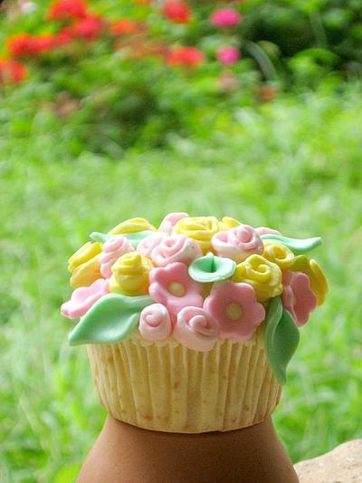 Bouquet Cupcake - Cake by miettes
