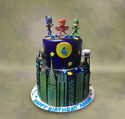 4 Super Heroes Cake - Cake by MsTreatz