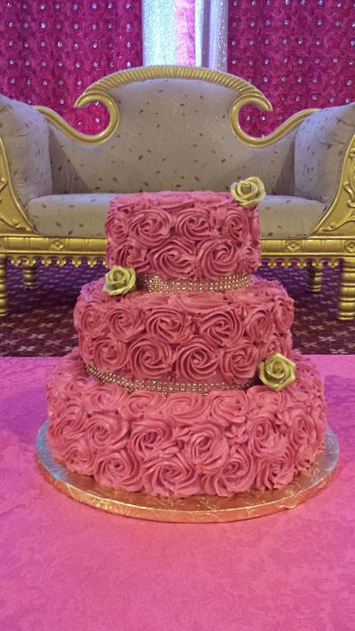 1st wedding cake!!! - Cake by Yum Cakes and Treats