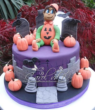 My first Halloween Cake - Cake by Carol