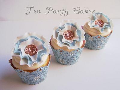 Springtime Vintage Cupcakes - Cake by Tea Party Cakes