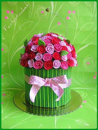Bouquet of Roses - Cake by Cecile Crabot