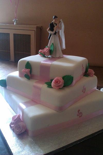 My first wedding cake - Cake by PipsNoveltyCakes