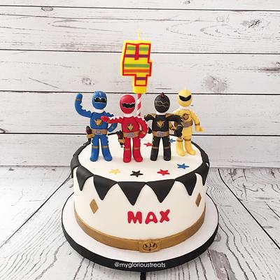 Power Rangers - Cake by funni