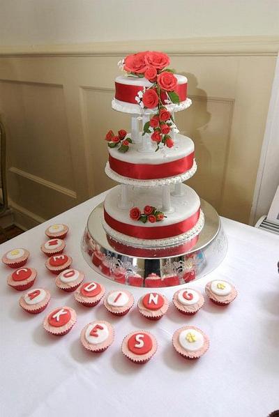 Wedding Cake - Cake by David Mason