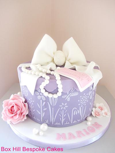 Gift Box Cake - Cake by Nor