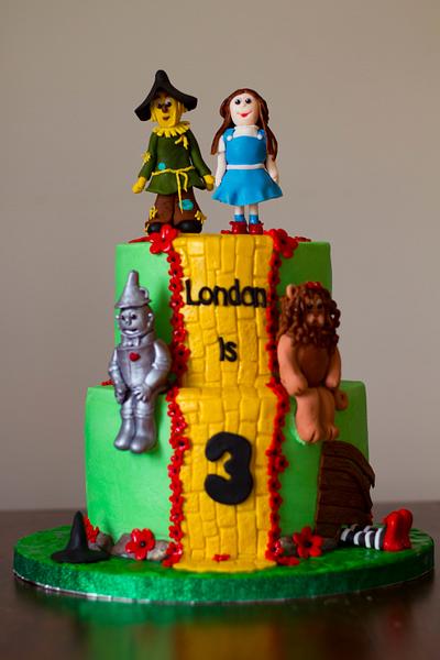 Wizard of Oz - Cake by Fairycakesbakes