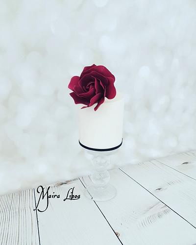 Modern rose - Cake by Maira Liboa