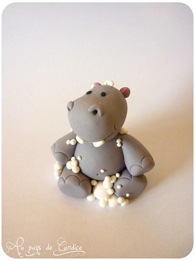 Hippo in the bath - Cake by Au pays de Candice