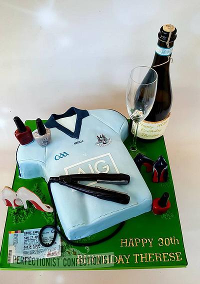 Therese - Dublin GAA Jersey 30th Birthday Cake - Cake by Niamh Geraghty, Perfectionist Confectionist