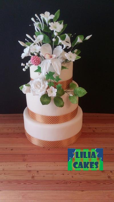 Floral Wedding Cake - Cake by LiliaCakes