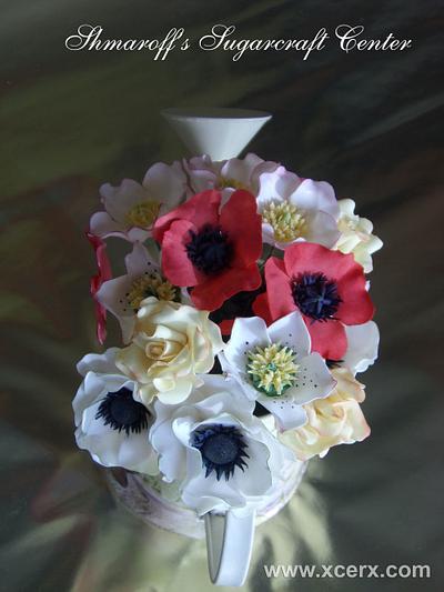 1cutter = 6 flowers - Cake by Petya Shmarova