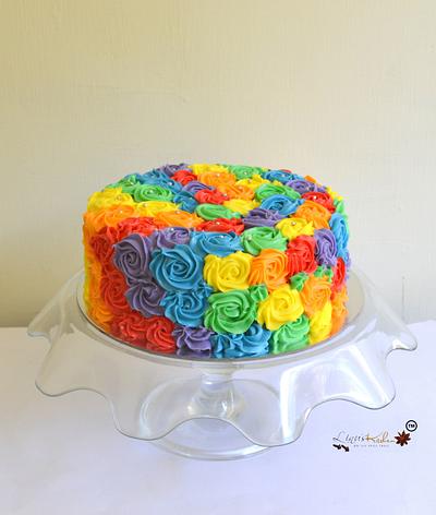 A rainbow to banish the blues! - Cake by Linuskitchen