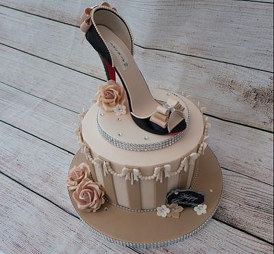 Sugar Shoe Cake - Cake by Lorraine Yarnold