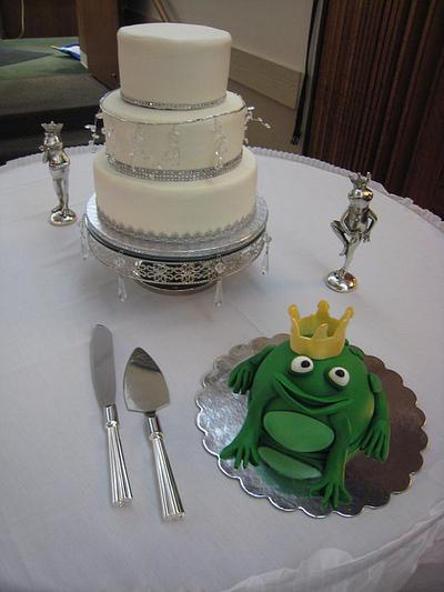 Princess & Frog Wedding Cake - Cake by Laura