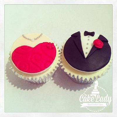 Engagement/Bride & Groom Cupcakes - Cake by The Cake Lady