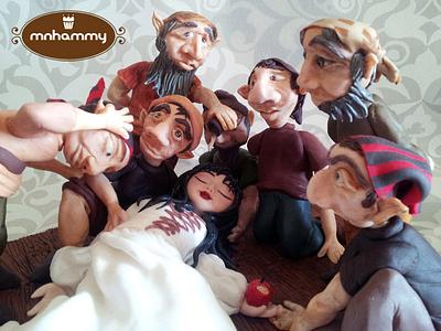Snowdrop and the Seven Dwarfs - Cake by Mnhammy by Sofia Salvador