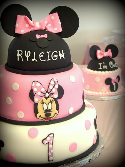 Minnie Mouse 1st Birthday - Cake by BeckysSweets