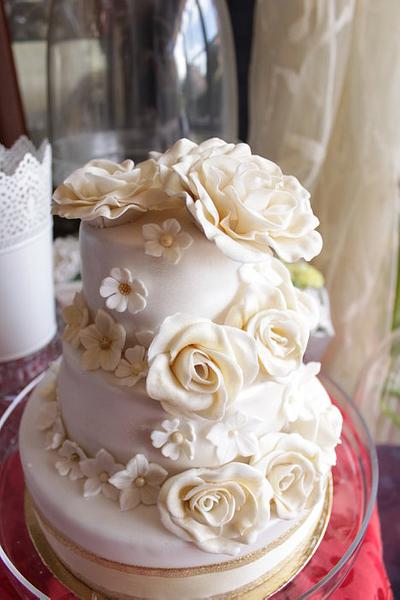 Golden Wedding Anniversary Cake - Cake by Artym 