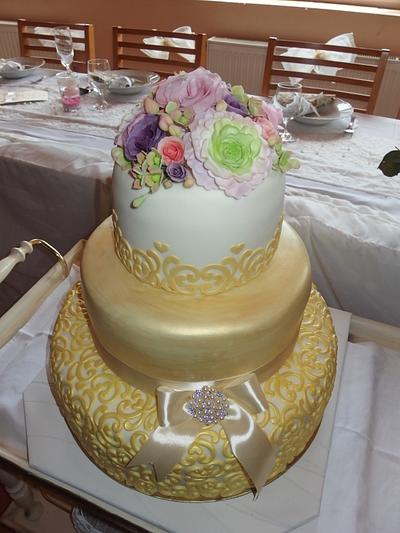 Vintage wedding cake - Cake by BATFI