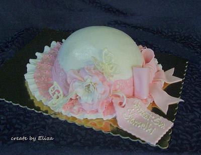 girly hat :) - Cake by Eliza