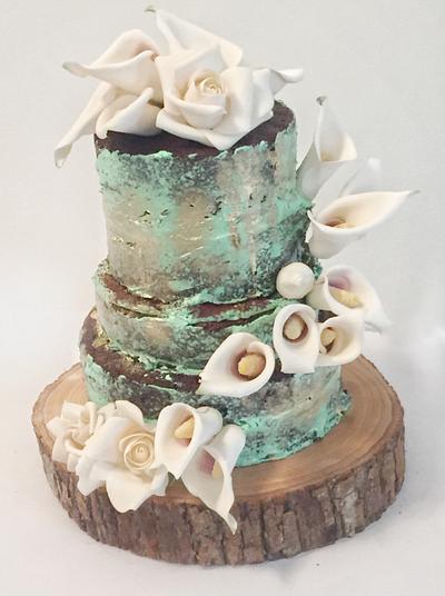 Rustic Chic with Sugar Flowers - Cake by Sùcré Designer Cakes