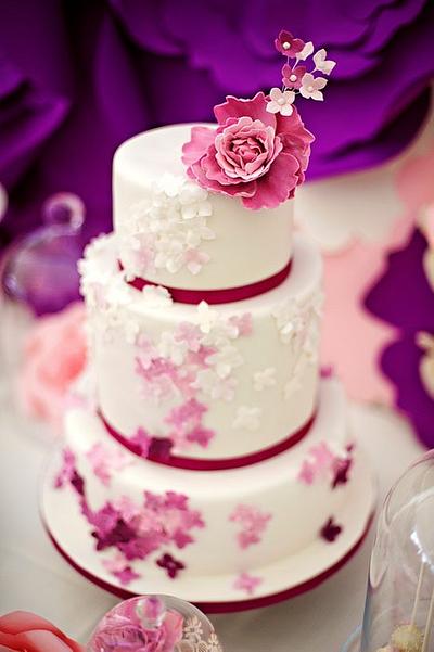 Flowery Pink&Violet Wedding Cake and Sweetbar - Cake by PunkRockCakes