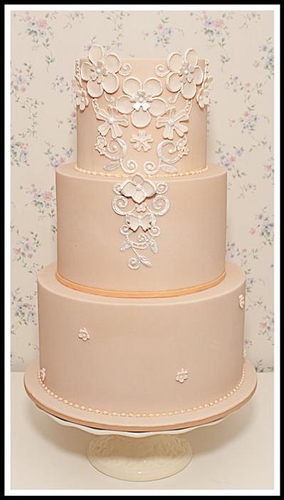 Peach Wedding Cake - Inspired by Temperley London - Cake by tortacouture