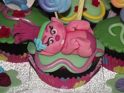 poppy baby cupcake - Cake by NanyDelice