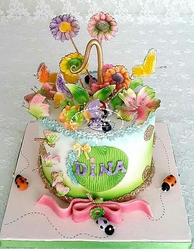 Butterfly cake - Cake by Fées Maison (AHMADI)