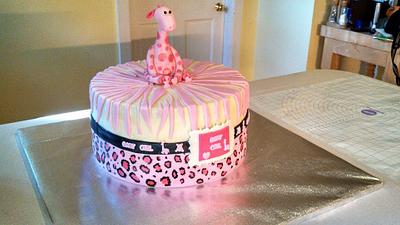 Giraffe Baby Shower - Cake by lcantelmo
