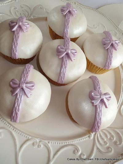 Wedding bows - Cake by chefsam