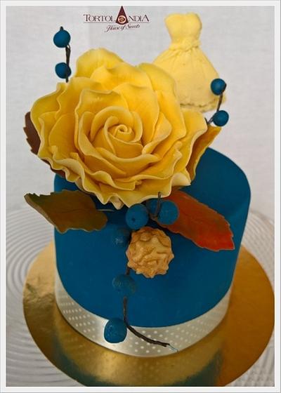 Mini with roses - Cake by Tortolandia