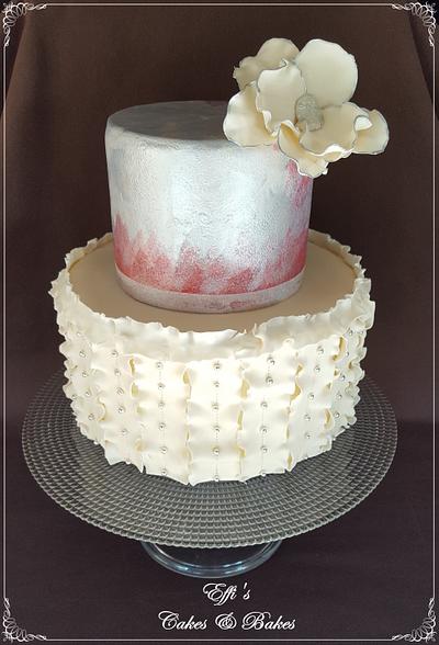 Elegant Metallic  - Cake by Effi's Cakes & Bakes 