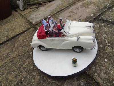 Morris Minor Convertible - Cake by Fifi's Cakes