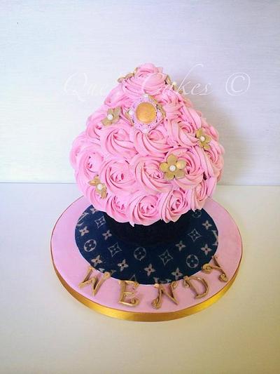 Pretty Pink Rossette/ Giant Cupcake - Cake by Que's Cakes