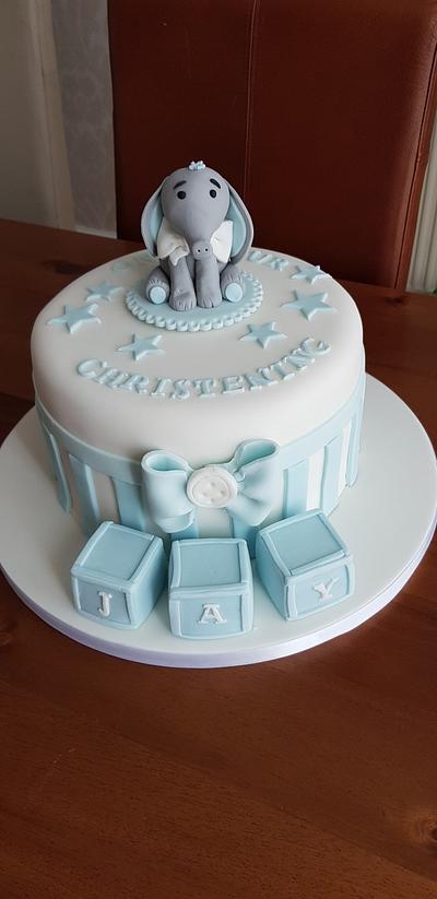 Elephant - Cake by Redlouis33