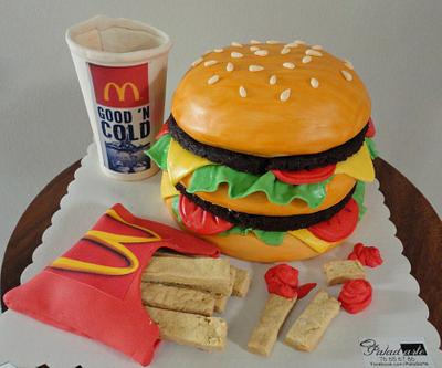 McDonalds cake - Cake by Paladarte El Salvador