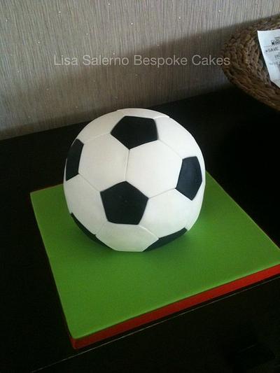 Football !  - Cake by Lisa Salerno 
