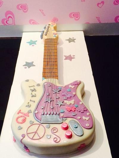 cake Violetta - Cake by Nurisscupcakes