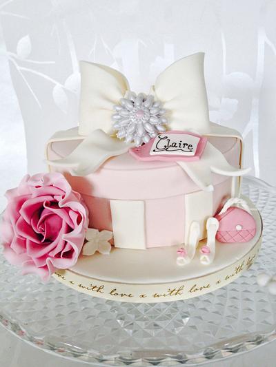 Hat Box Cake - Cake by SallyJaneCakeDesign